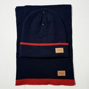 Levi’s Beanie and Scarf Set NWOT